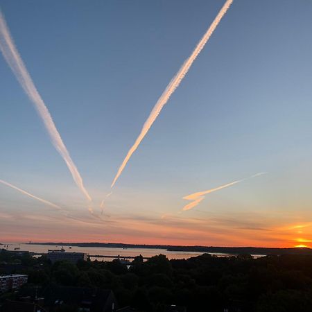 Luxus Penthouse Waterview Appartement Kiel Buitenkant foto